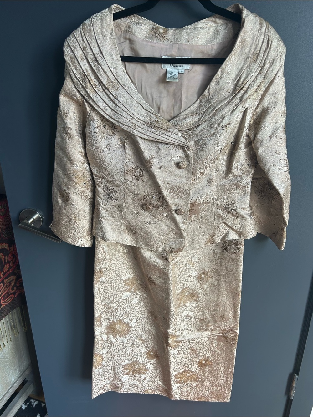 Adrianna Papell Pale Blush and Gold Brocade Occasion Jacket and Skirt